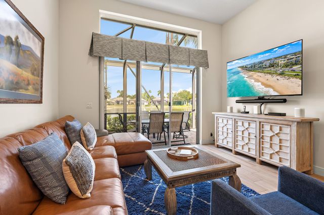 10767 Grande Boulevard, West Palm Beach, FL 33412