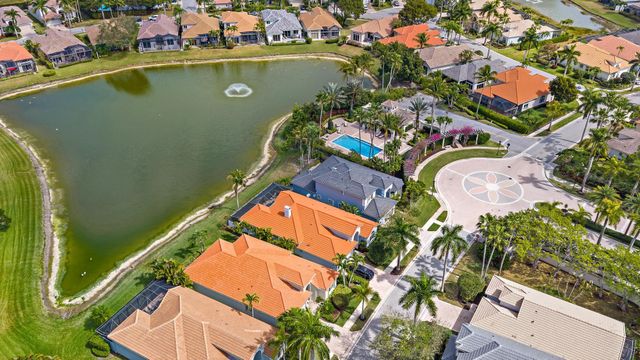 10767 Grande Boulevard, West Palm Beach, FL 33412