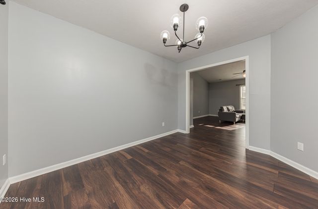 218 Deer Haven Drive, Richlands, NC 28574