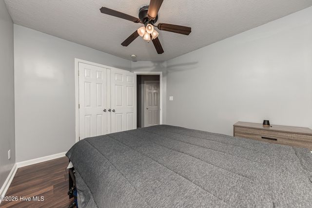 218 Deer Haven Drive, Richlands, NC 28574