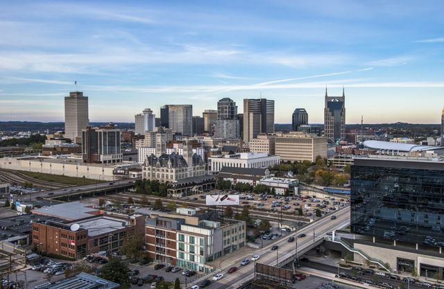 1212 Laurel St Apt 1815, Nashville, TN 37203