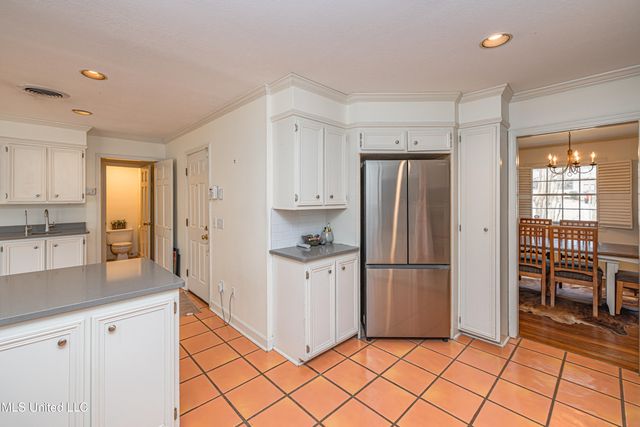 4115 Comanche Drive, Jackson, MS 39211