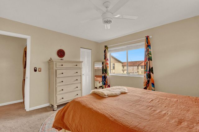 2116 Sherwood Forest Boulevard 28, West Palm Beach, FL 33415