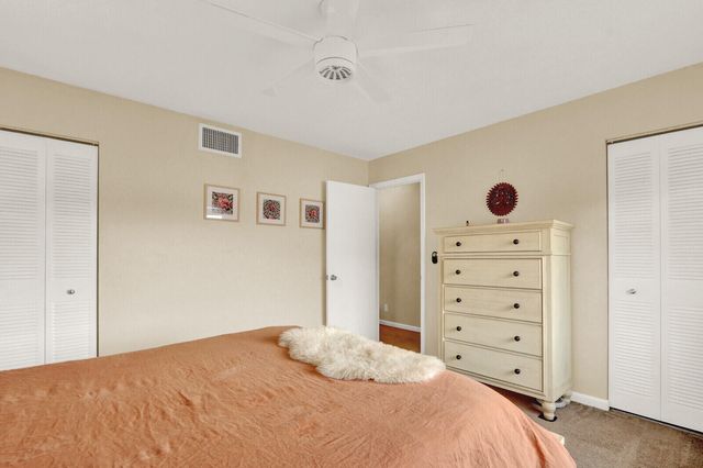 2116 Sherwood Forest Boulevard 28, West Palm Beach, FL 33415