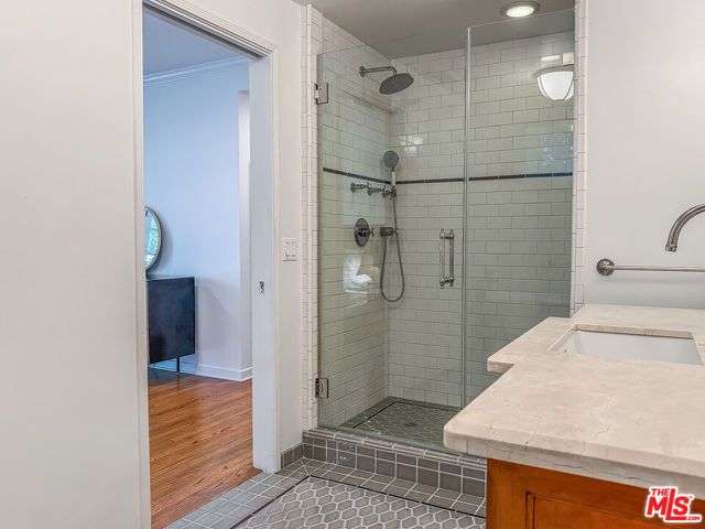 6248 Scenic Avenue, Los Angeles, CA 90068