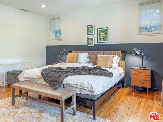 6248 Scenic Avenue, Los Angeles, CA 90068