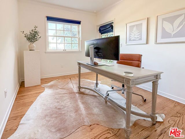6248 Scenic Avenue, Los Angeles, CA 90068