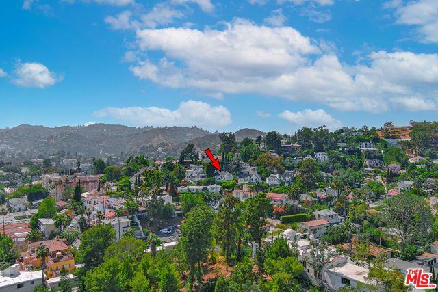 6248 Scenic Avenue, Los Angeles, CA 90068