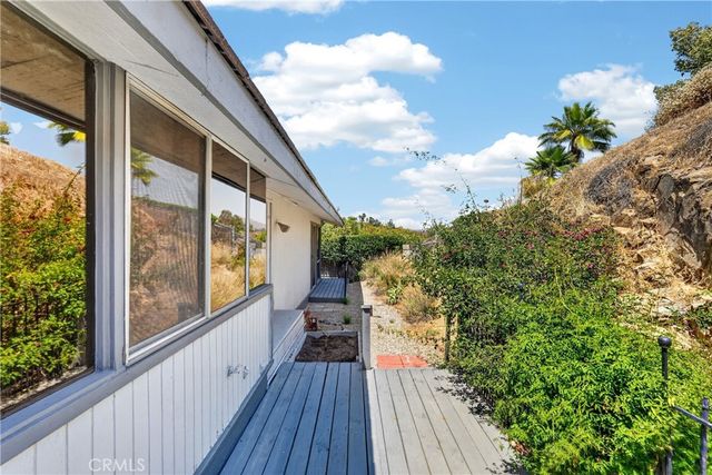 29532 Vacation, Canyon Lake, CA 92587