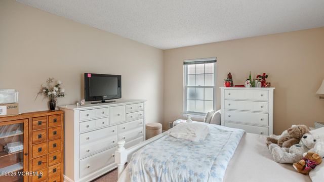 65 Pine Oak Boulevard, Barnegat, NJ 08005