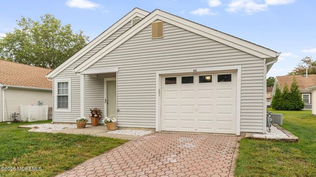 65 Pine Oak Boulevard, Barnegat, NJ 08005