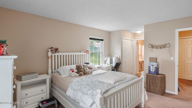 65 Pine Oak Boulevard, Barnegat, NJ 08005