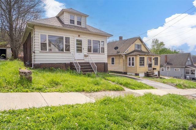 45 Walter Street, Campbell, OH 44405