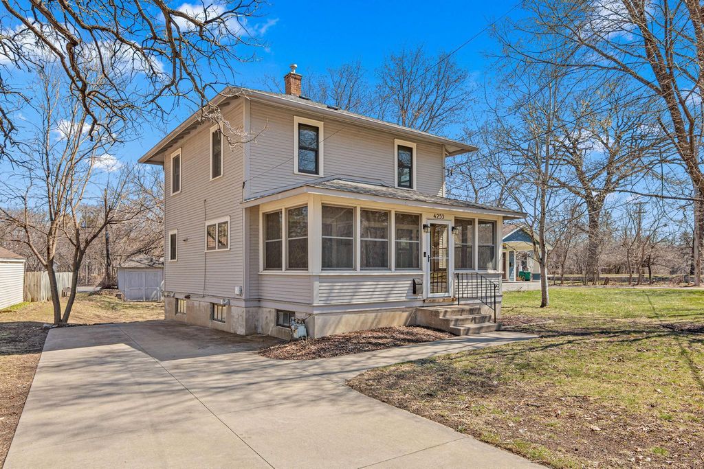 4253 Brookside Avenue, Saint Louis Park, MN 55416
