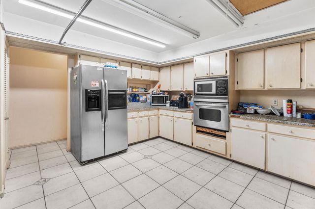 5180 Royal Palm Beach Boulevard, The Acreage, FL 33411