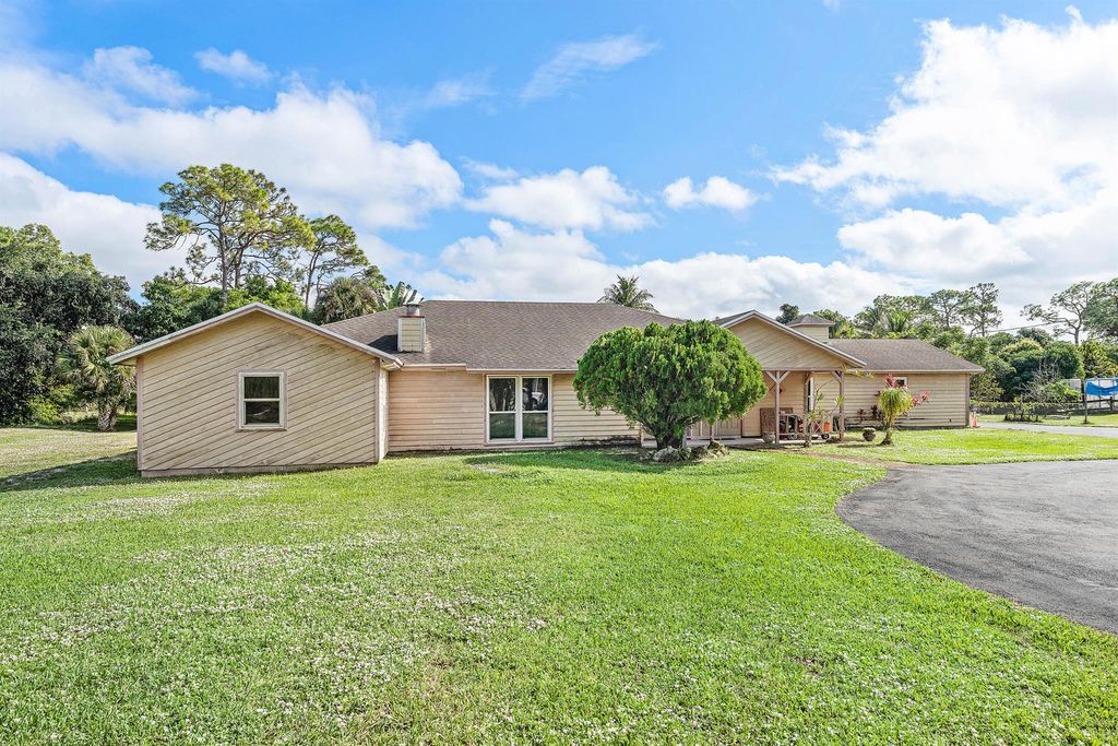 5180 Royal Palm Beach Boulevard, The Acreage, FL 33411
