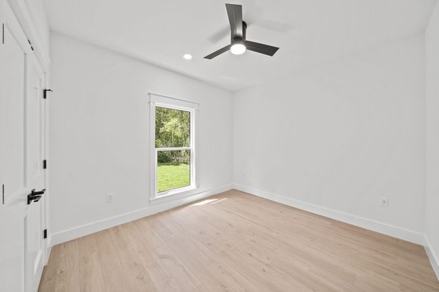 57 Village Court, Freeport, FL 32439