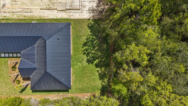 57 Village Court, Freeport, FL 32439