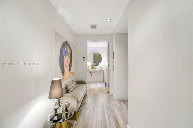 801 S Miami Ave 3109, Miami, FL 33130
