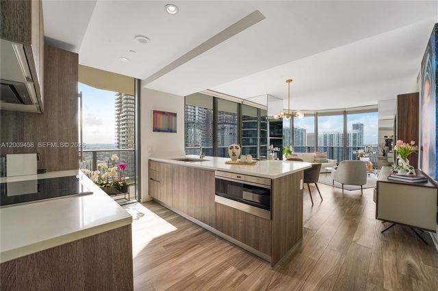801 S Miami Ave 3109, Miami, FL 33130