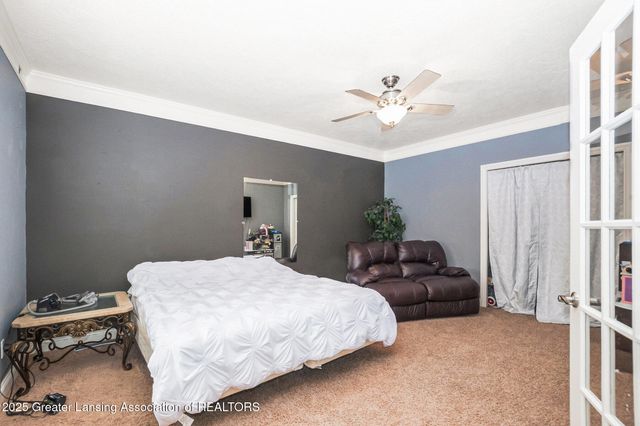 2403 W Gallant Fox Way, St. Johns, MI 48879