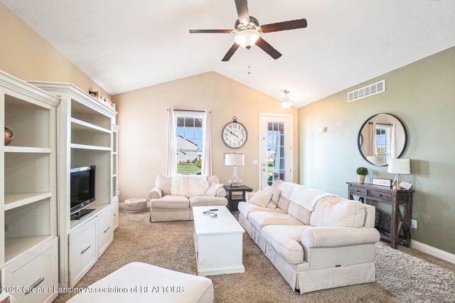 2403 W Gallant Fox Way, St. Johns, MI 48879