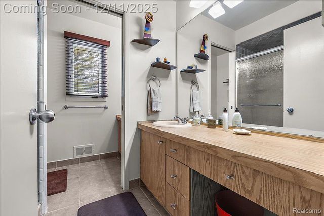 4539 Middleton Court, West Bloomfield Charter Township, MI 48323