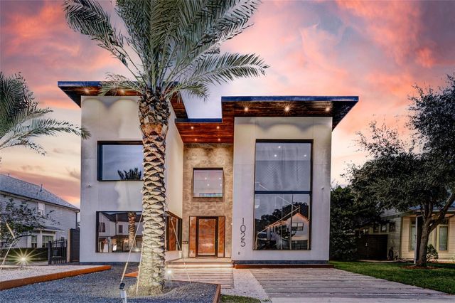 1025 Wakefield Drive, Houston, TX 77018