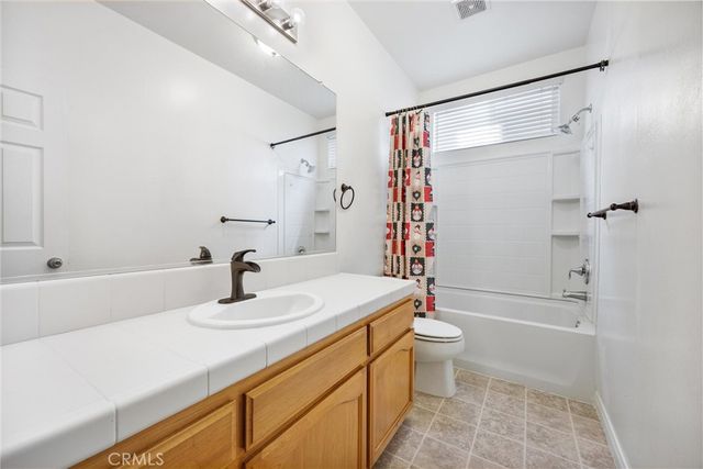 5303 Tangerine Dream, Bakersfield, CA 93311