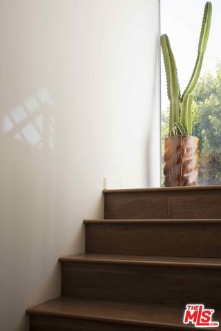 944 N Stanley Avenue 1, West Hollywood, CA 90046