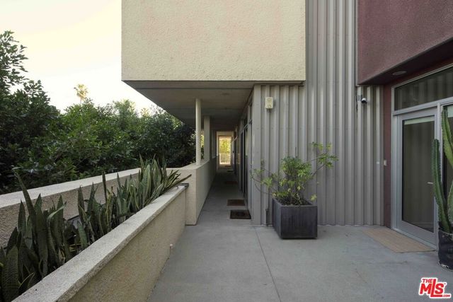 944 N Stanley Avenue 1, West Hollywood, CA 90046