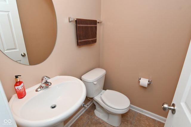 4725 Ladywood Cliffs Court, Indianapolis, IN 46226