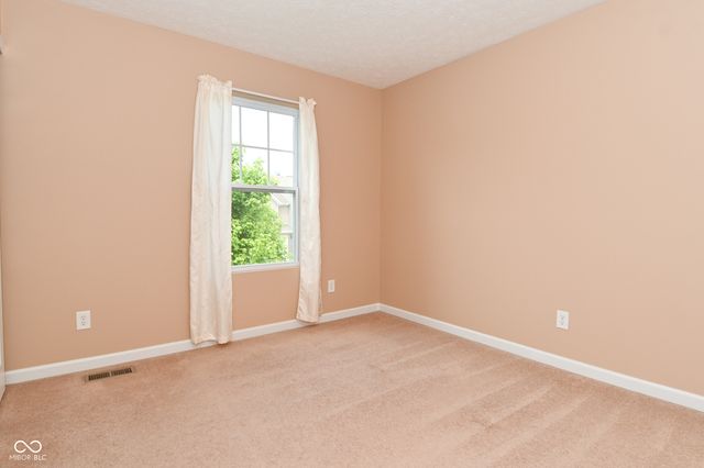 4725 Ladywood Cliffs Court, Indianapolis, IN 46226
