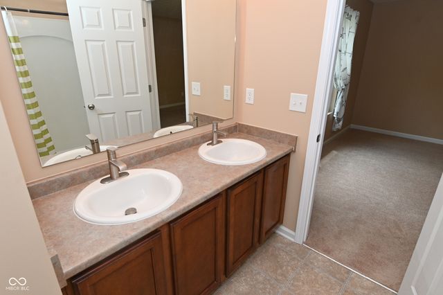 4725 Ladywood Cliffs Court, Indianapolis, IN 46226