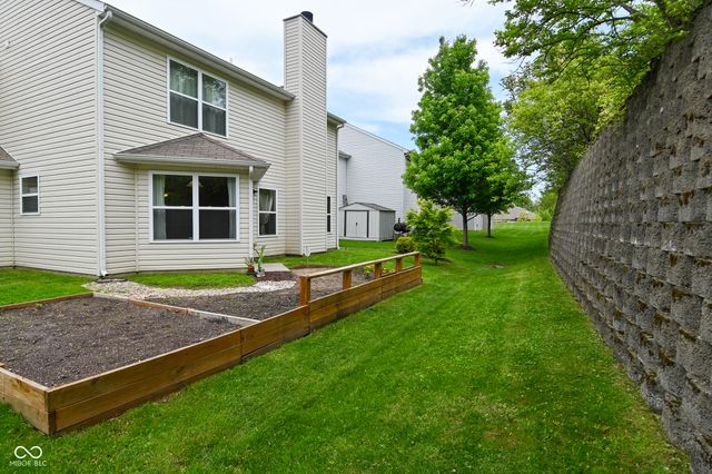 4725 Ladywood Cliffs Court, Indianapolis, IN 46226