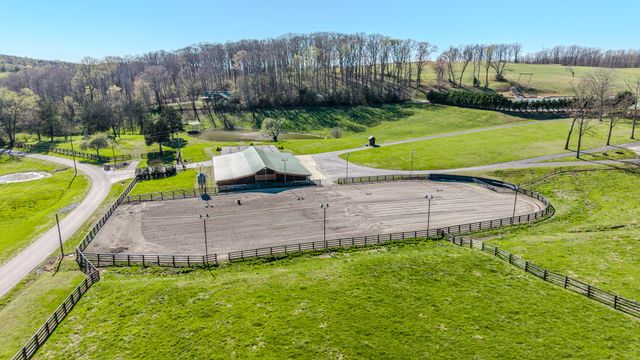 6720 Erie Rd, Sweetwater, TN 37874