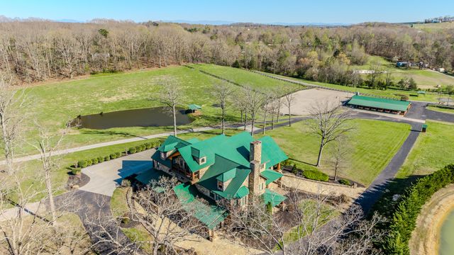 6720 Erie Rd, Sweetwater, TN 37874