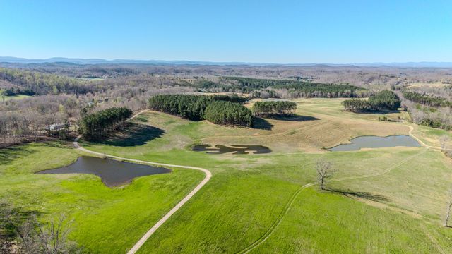 6720 Erie Rd, Sweetwater, TN 37874