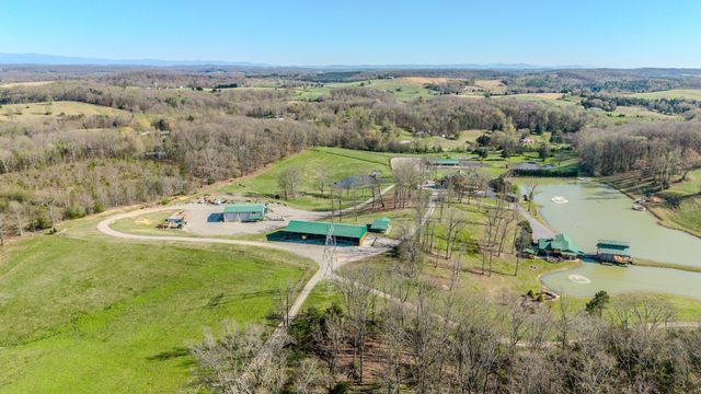 6720 Erie Rd, Sweetwater, TN 37874