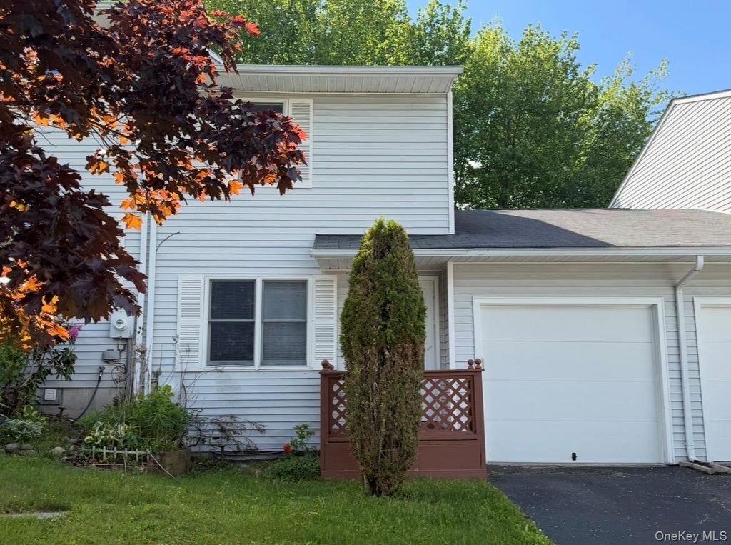 42 Krier Lane, Kiamesha Lake, NY 12751