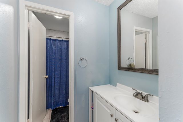 1402 S Carrier Parkway 309, Grand Prairie, TX 75051