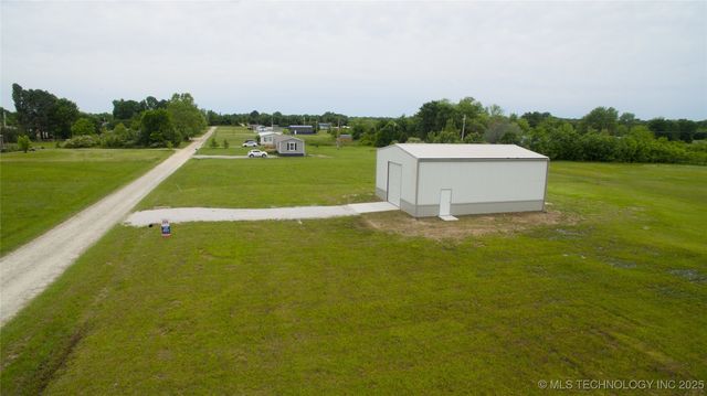 S 4202 Road, Checotah, OK 74426