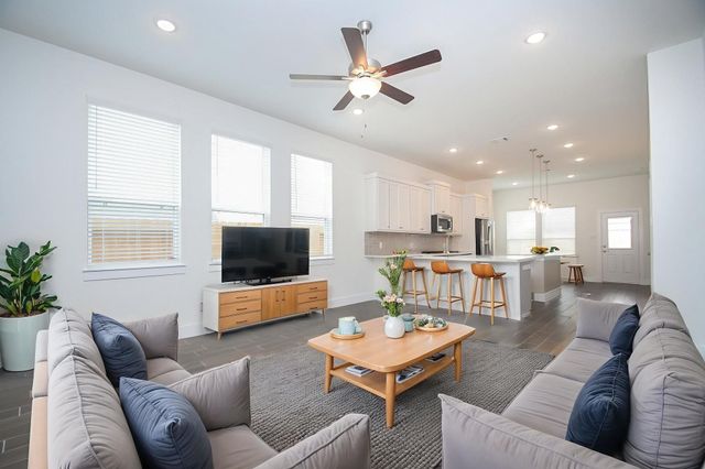 2823 Sunrise Field Lane, Brookshire, TX 77423