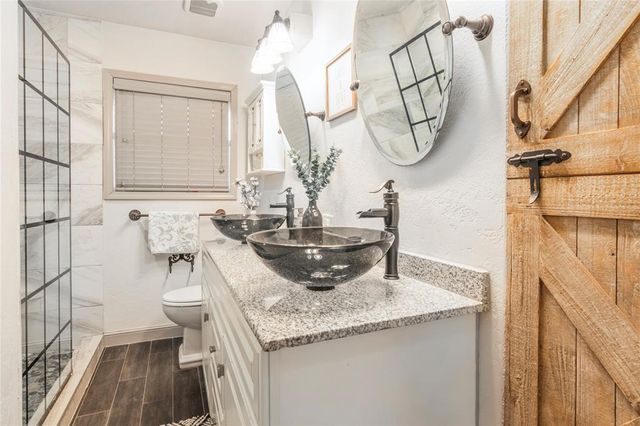 2717 Belmont Street, Dickinson, TX 77539