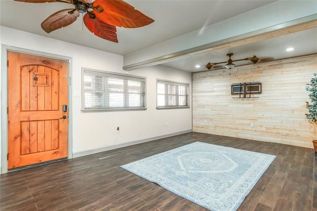 2717 Belmont Street, Dickinson, TX 77539
