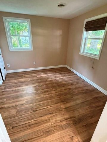 112 Hunter Road, Sibley, MO 64088