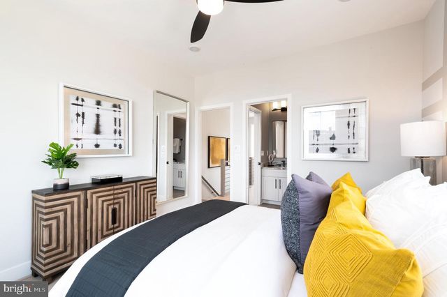 5963 JOSIAH HENSON PKWY, North Bethesda, MD 20852