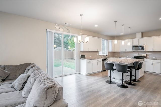 140 191st Street Ct E, Spanaway, WA 98387