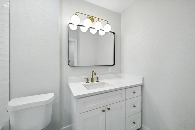 1614 Camero Drive, Carrollton, TX 75006