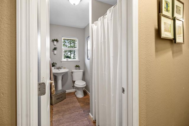 12615 Hilltop Ct, Pine Grove, CA 95665